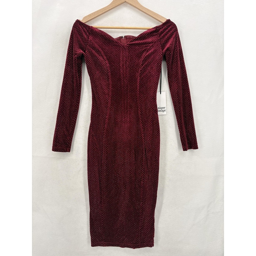 Unique Vintage Dress Womens XS Burgundy Velvet Off Shoulder Bodycon Knee Length